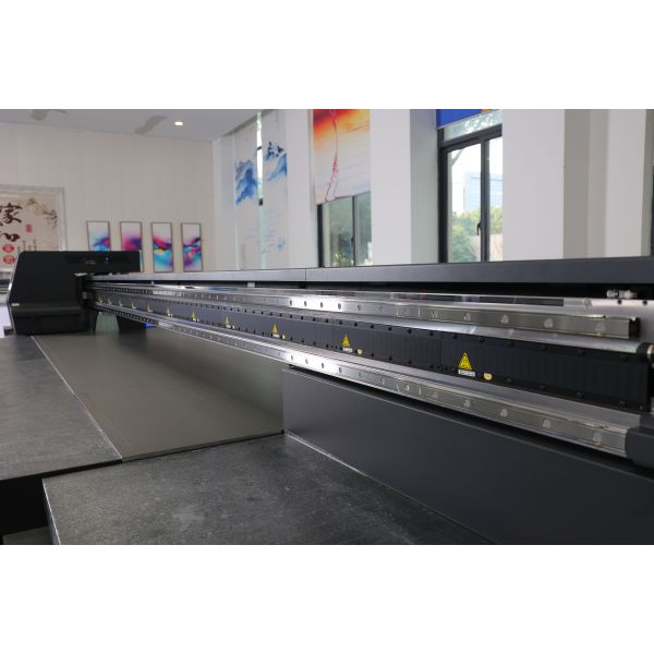 Betcolor 1024A print head Large Format 1.3-meter-1024A UV flatbed printer three rows of 12 heads High Speed Printer