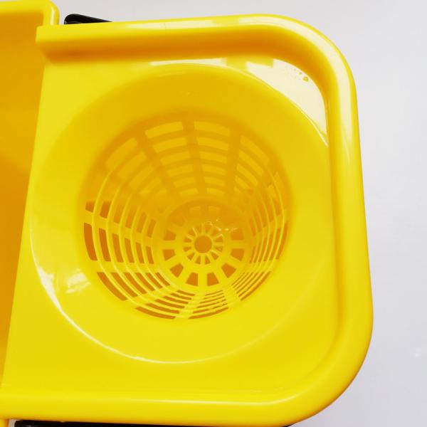 Heavy Duty Buckets And Pails Plastic Wringer Mop Bucket For Hotels Hospitals