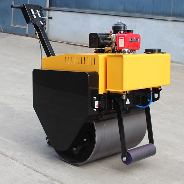 70Hz Excitation Frequency Mini Compactor Road Roller for Road Maintenance and Repair