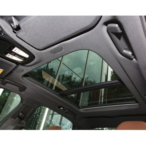 Salle de sièges de la porte 5 de la version 4 de VOLVO S90 2023 B5 Zhiyi Haohua Voiture d'occasion