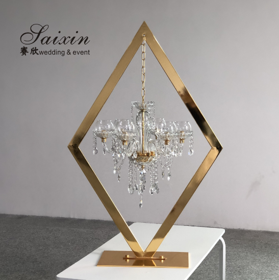 Handmade Table Décor Candelabra with Metal and Crystal