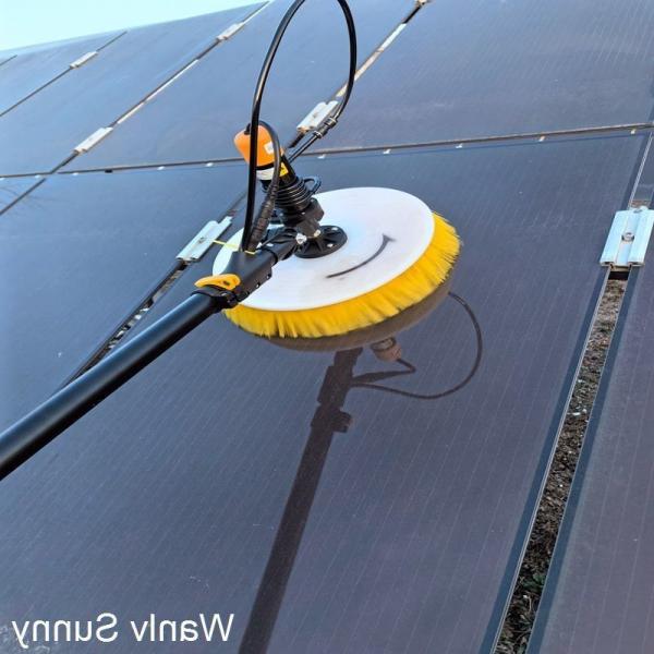 5.5 Meters Water Supply Pole Spin Brush for Solar Panel Cleaning without Surface Damage