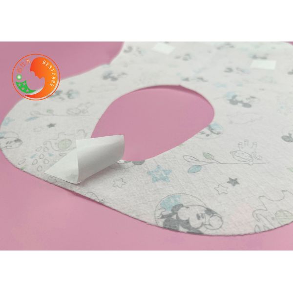 Comfortable Disposable Baby Bibs Hygienic Fluoresce Free Baby Bibs