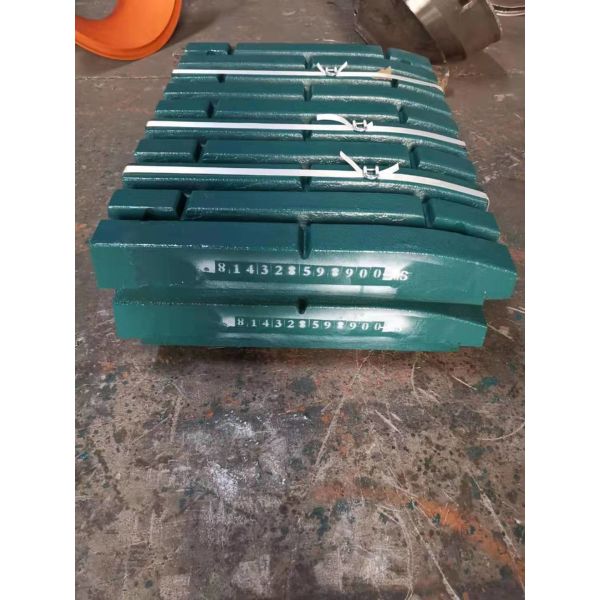 Customized Jaw Plate for C116 C120 C125 Jaw Crusher Spare Parts in Used Mining Machine