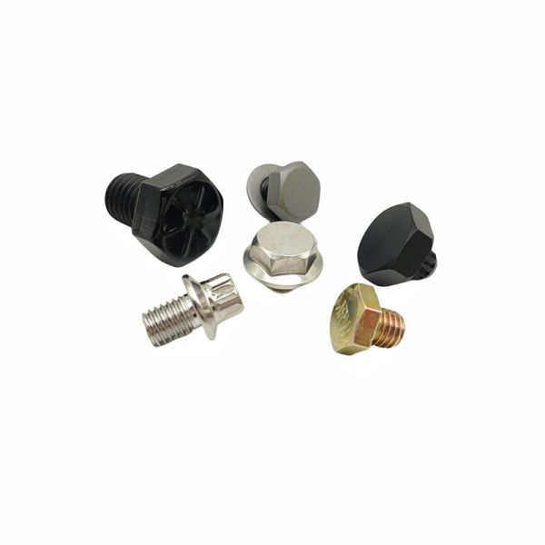 8.8 Степень нержавеющей стали Внешний шестиугольный болт Краска ярко-черный Внешний шестиугольный провод