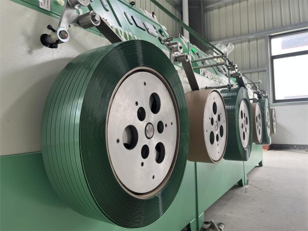 PLC 中国語/英語システムで制御されたPETストラップ製造機で生産を最大化します