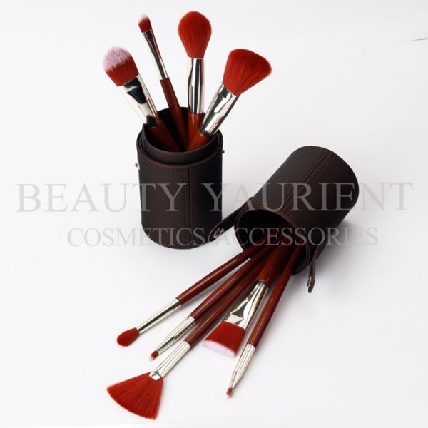 Luxury 9Pieces Private Label Makeup Brushes Red Makeup Brush Set 20.3cm