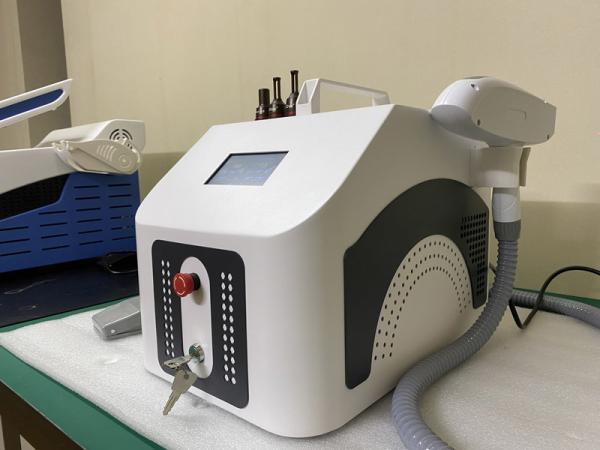 Q-Switched Nd:YAG Laser Tattoo Removal Equipment qmlaser