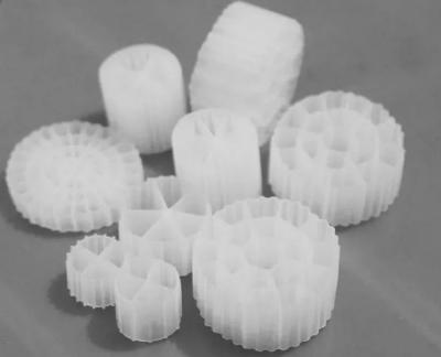 Material HDPE Sistema MBBR para tratamento eficiente e sustentável de águas residuais