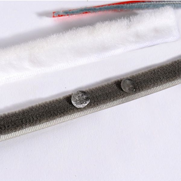 Waterproof Pile Weather Sealing Strips for Apartments Pile Height 3-25mm Width 3-50mm