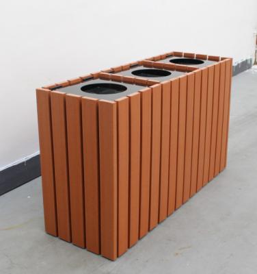 Contenedores comerciais de reciclagem ao ar livre com 3 contentores de 700 mm de altura