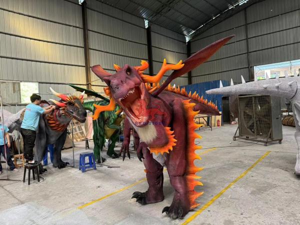 Parcs à thème Expositions Costume de dragon animé réaliste 12 mois de garantie