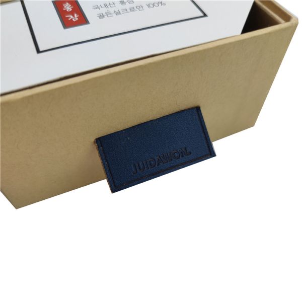 Kraft White Customized Gift Jewelry Packaging Paper Box for Watches and Earrings (Крафт белый бумажная коробка для украшений и часов)