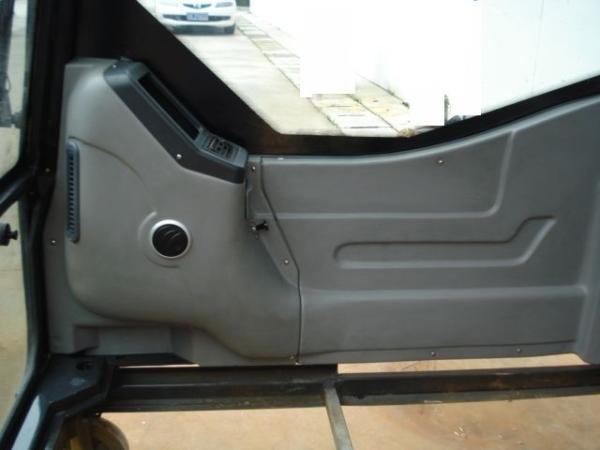 OEM Kobelco SK250-8 Excavator Cab/Cabin Operator Cab and Spare Parts Excavator Seat