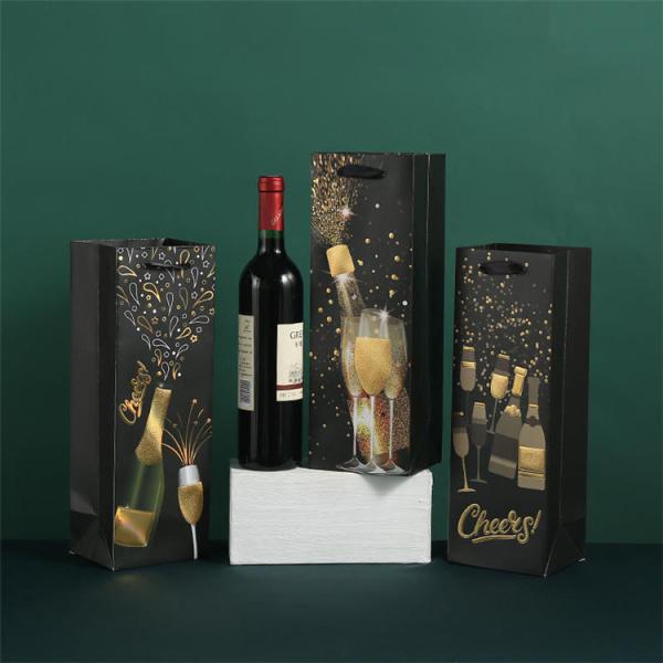 SGS Reusable Christmas bottle Kraft Wine Paper Bags With Hot Foil Stamping