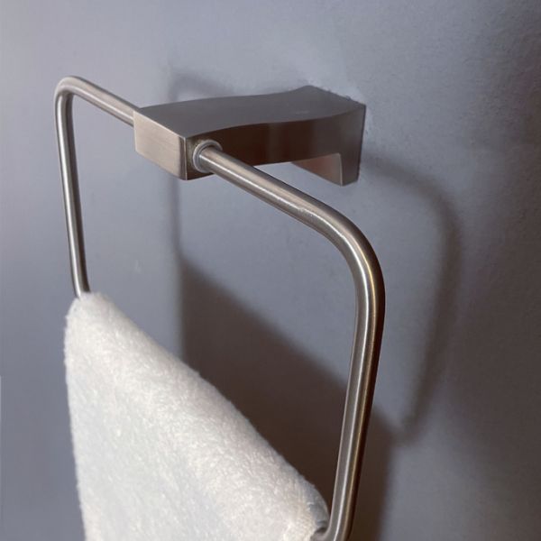 Нержавеющая сталь Sus304 квадратного металла держателя полотенца руки колец полотенца Bathroom серая