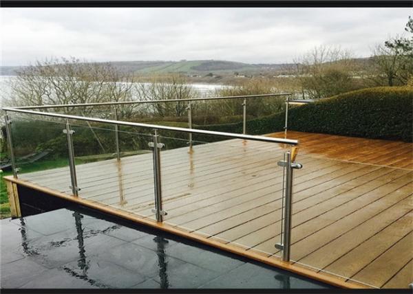 Customized 316 Stainless Steel Glass Railing Strong Rust Resistance For Pool Fence
