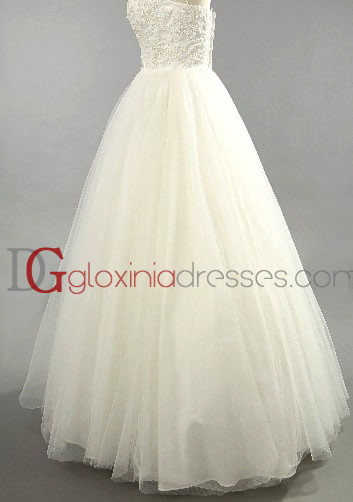 2013 A-line Sweetheart Train Lace Beaded Mesh Satin Ivory Bridal dresses BDGD1032