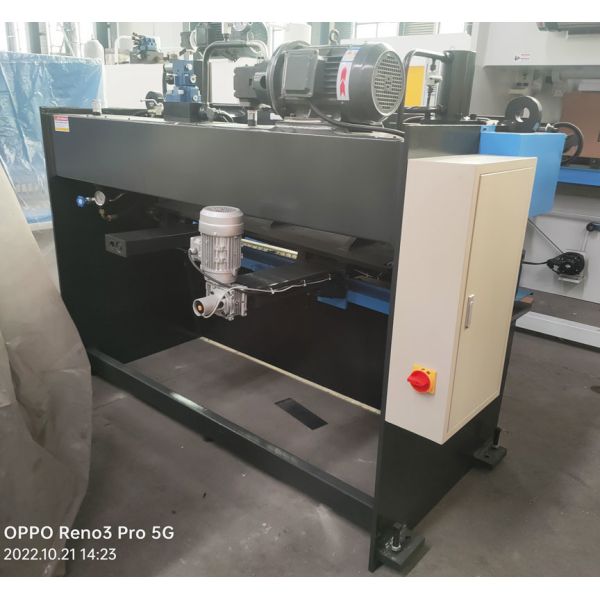 Metal Plate Hydraulic Guillotine Cutting Machine Shears 4x1600mm Long Life