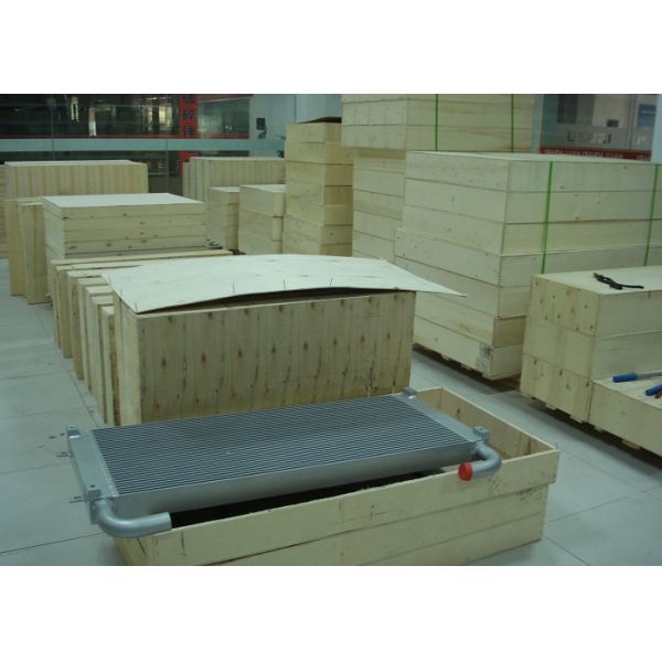 Kobelco SK60 SK200 SK350 Excavator Radiator LC05P00043S001 YN05P00035S002