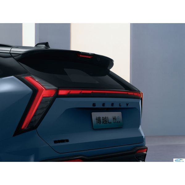 Discover the Gas-Electric Hybrid Boyue L Compact Car by Geely with Dark Interior Color
