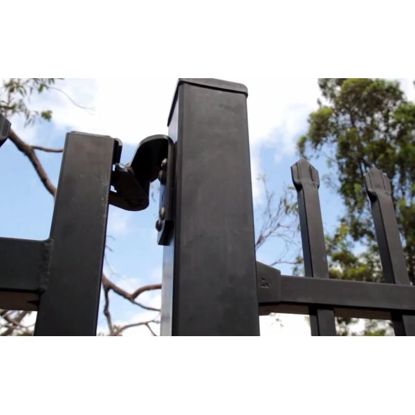 Security spear top tubular steel fence panel, galvanized steel fence panels, galvanized security fence panels