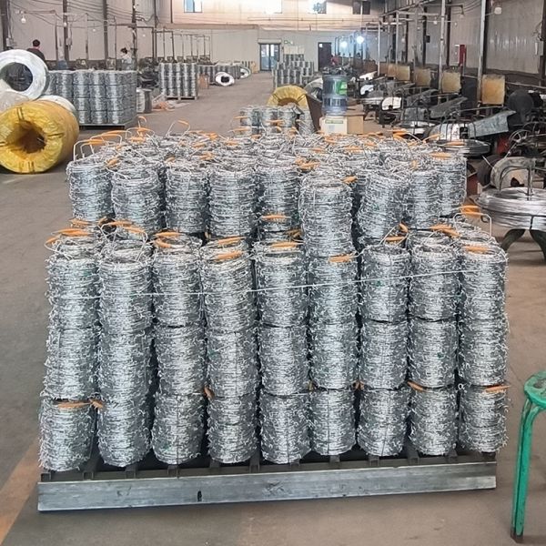 Good Corrosion Resistance Barbed Wire Prison Fence 350kgf Low Prices