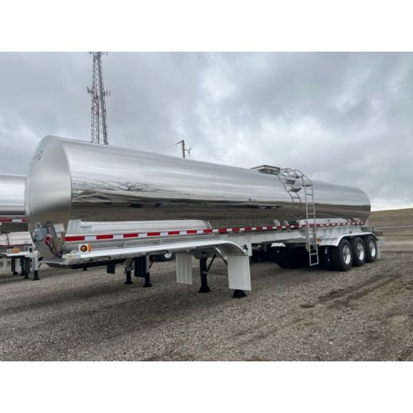 Нержавеющий топливный бак полуприцеп двух- и трехосевой Транспортный танкер полуприцеп