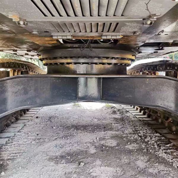 Used Hyundai Excavator 305LC-9 Health Condition Korea Original Bucket Capacity 1.38 m3