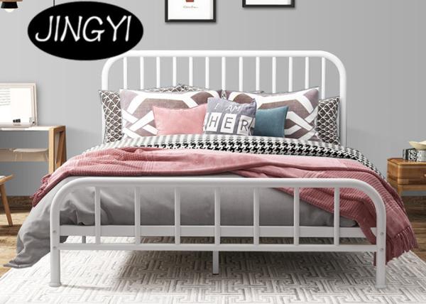 Black 1.5mm King Size Bed Frame Furniture Living Room ODM Queen Size Double Bed