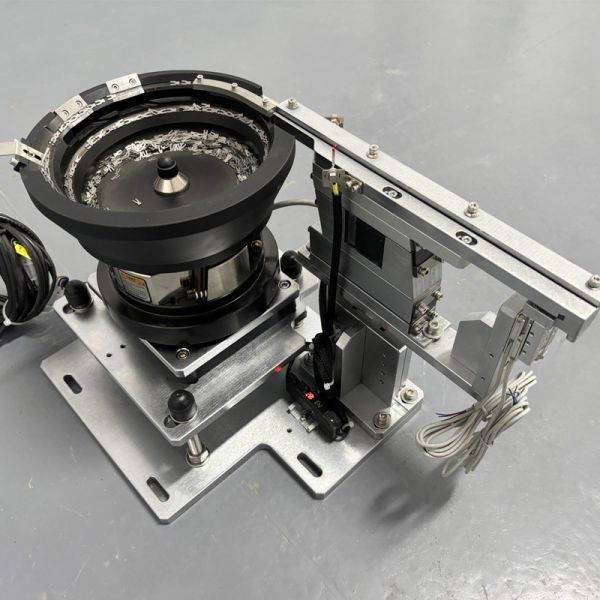 Customized Rotary Vibratory Feeder Metal Parts Small Component Vibrating Bowl Feeder