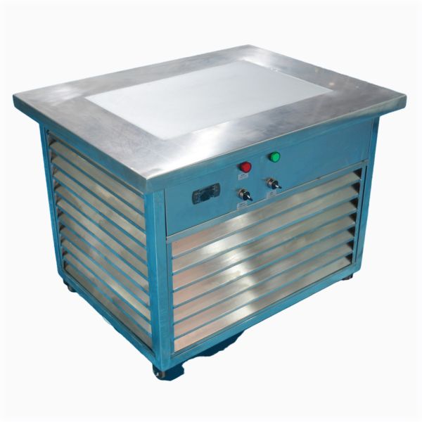 оборудование небольшой сливк губы охладителя бальзама заботы губы замерзая машины платформы Lippie губной помады 380V охлаждая для косметики