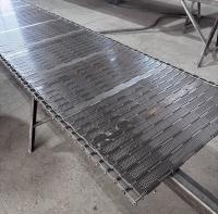 Equipo de secador Cinturón de placa de transporte de cinta para bandejas de huevo Velocidad ajustable