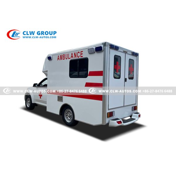 Foton 4x4 All-Terrain Ward-Type Ambulance with Mitsubishi 210HP Engine & Customizable Medical Suite