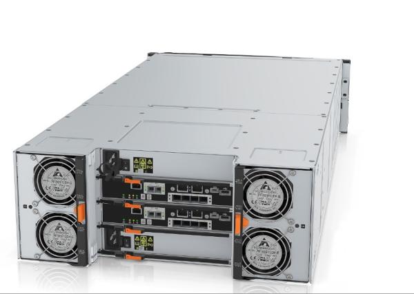 Lenovo ThinkSystem DE6000H Hybrid Storage Array 8.4PB 480x18TB SAS HDDs