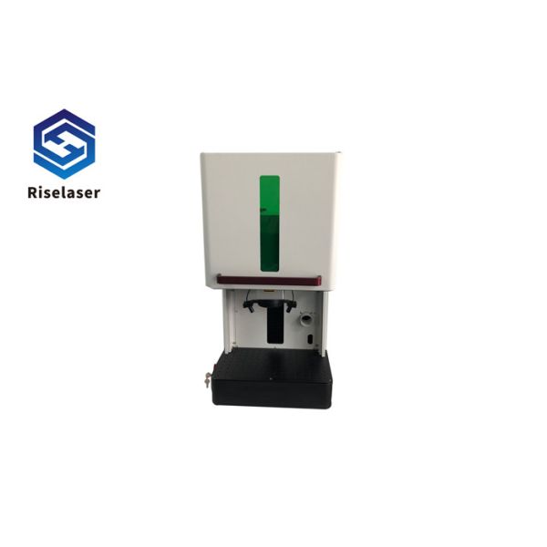 20w Enclosed Fiber Laser Marking Machine For Metal IC Card Industry