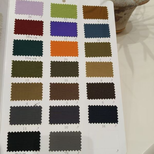 100% Nylon Sportswear Fabric Athleisure Outdoor Waterproof Fabric 130GSM