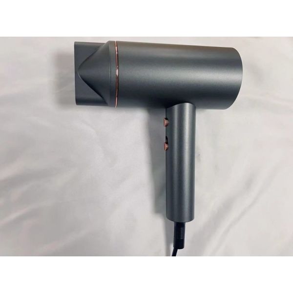 пластиковый коммерчески фен для волос 2000W с крутым снятым объектом