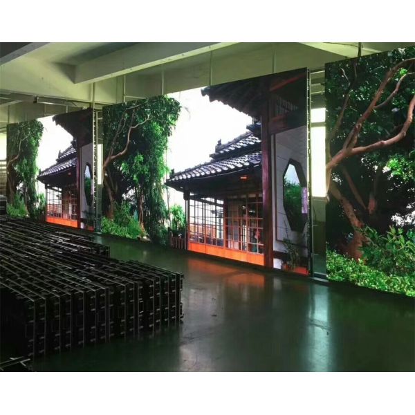 P4 Advertising Indoor Rental LED Display Full Color SMD 2121 LED Video Panels