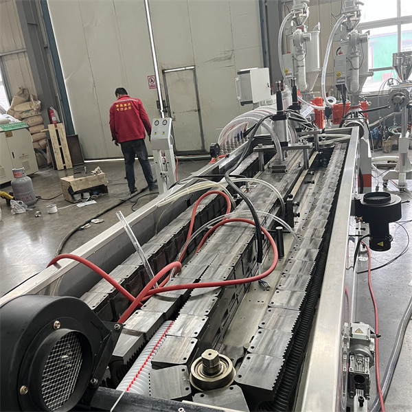 Линия производства PE PP HDPE гофрированных труб Гибкая труба Электрическая труба