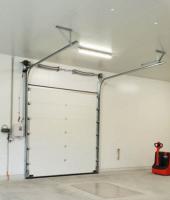 Porta seccional de aço com controle remoto de redução de ruído eléctrica automática