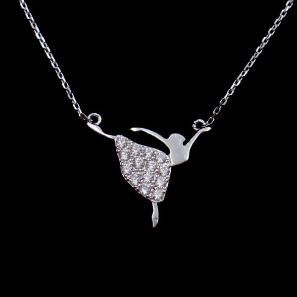 Engagement Gift 925 Silver Necklace For Woman Customized Shape And Size