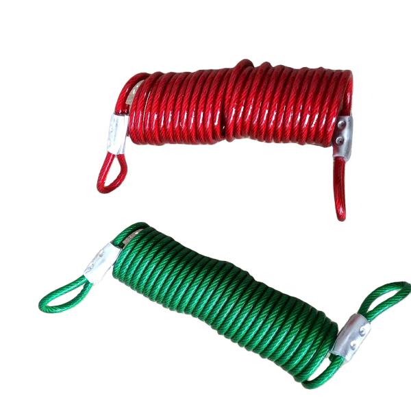 Le câble rétractable en PVC rouge, attaché à un piquet, animal écologique de 12 pieds.