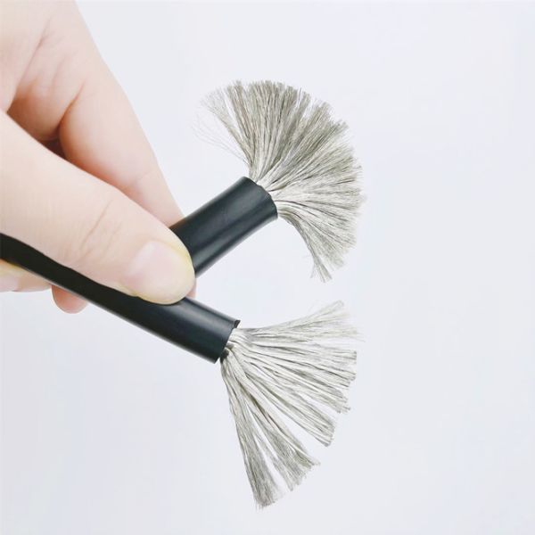 Multicolor Flexible Silicone Wire , 10000/0.08 Wear Resistant 50 MM2 Cable