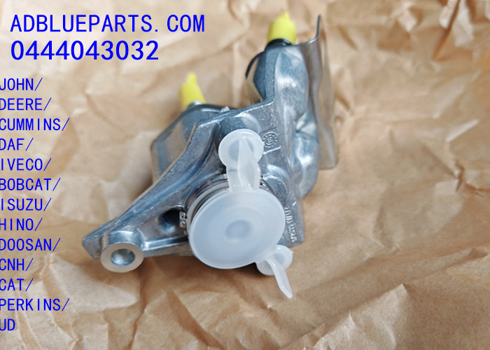 0444043032 OEM BOSCH DEF DOSING UNIT / UREA NOZZLE / DOSING MODULE 0444043032 Adblue Iniector Nozzle dosing nozzle for JOHN DEERE CUMMINS DAF IVECO BOBCAT ISUZU HINO DOOSAN CNH CAT PERKINS UD