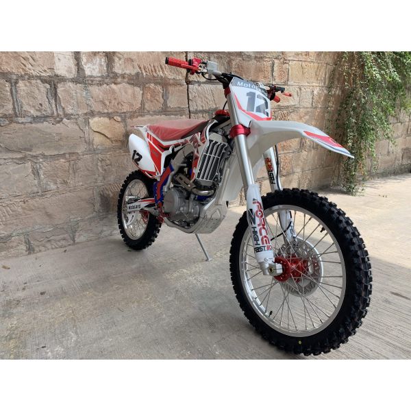 Professional 250cc Motocross Bike Water Cooling NC250 Engine And Aluminum Frame