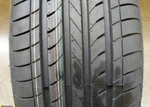 Ease Handing PCR Tires 225/60R15 Width 135 - 225mm Semi Steel Radial Tire Structure