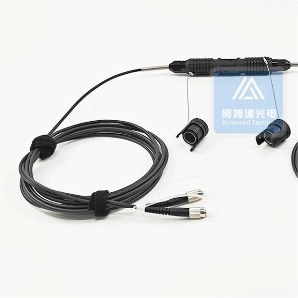 Cable de patch tactique à 4 cœurs Pro Beam Cable militaire Jumper 5,0 mm Jacket en TPU noir