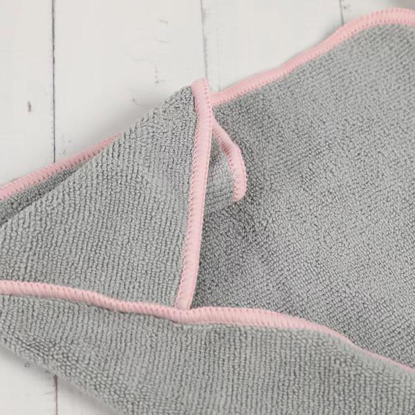 Soft Pet Microfiber Towel Absorbent Quick Drying For Dog Bath Cleaning