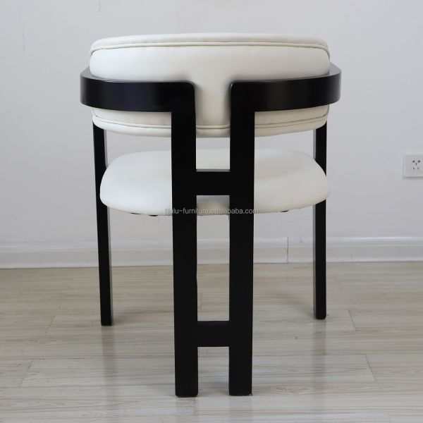 Custom Luxury Restaurant Furniture Fabric Upholstery Solid Wood Dining Room Chairs for Personalized Dining